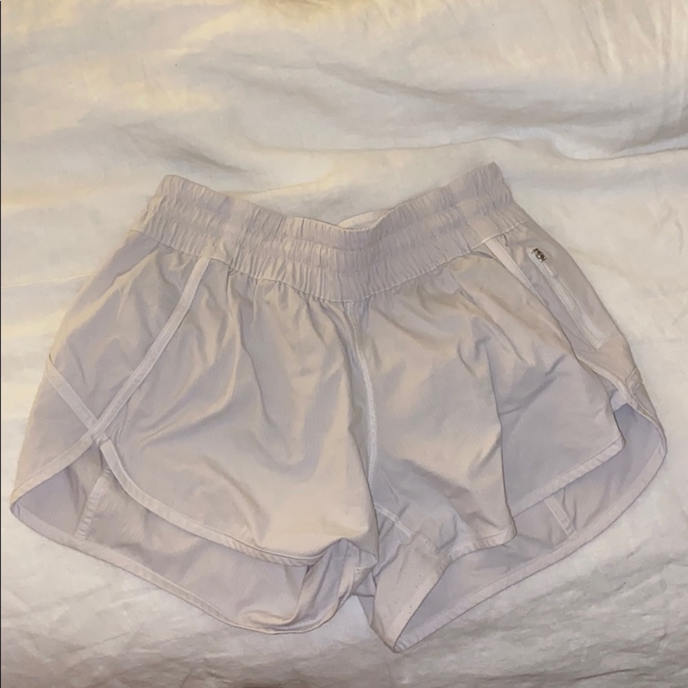 Lululemon tracker V 4” shorts size 8